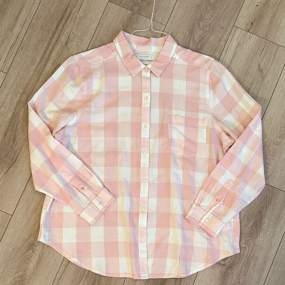 Lucky Brand Women's Pink and White Plaid Button Down Shirt with gold accent sz X
